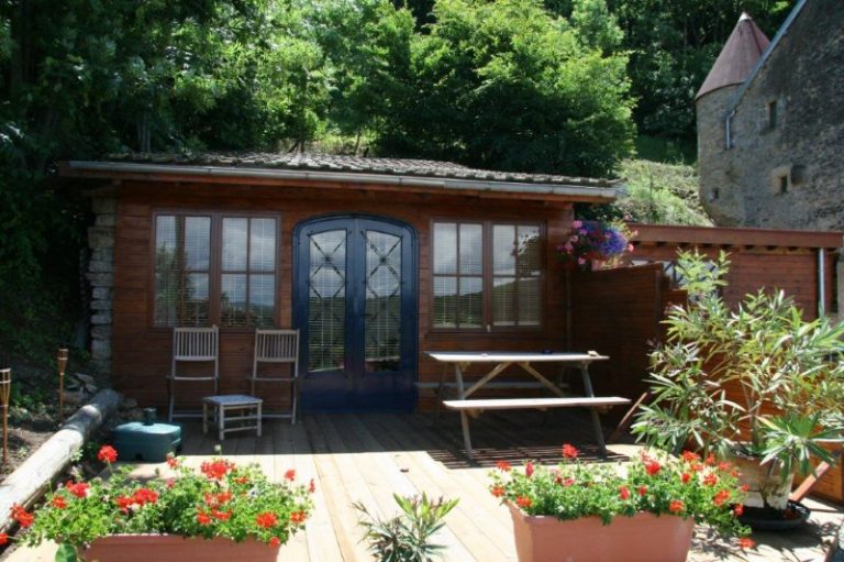 Bed en Breakfast La Tourelle in Colombotte, Frankrijk. Chambres d'hôtes